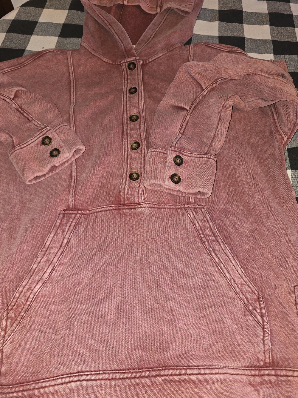 Hem & Thread Washed Rose Button-Placket Hoodie - Picture 2 of 4